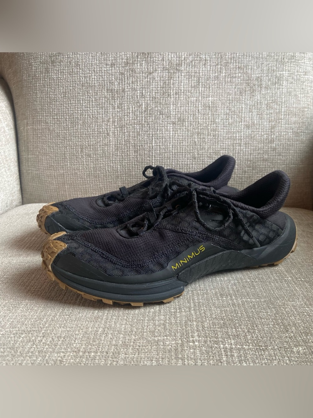 New Balance Women’s  Minimus Trail Black Great Plains WTM10LK1 Size 10.5